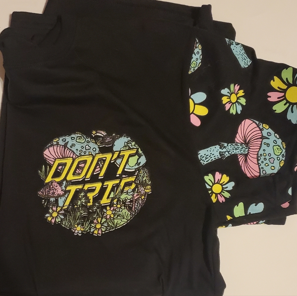Black Graphic Short Sleeve Tee